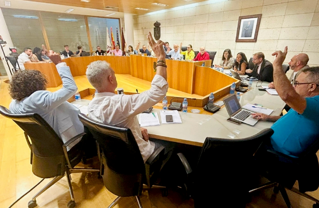 El Pleno acuerda aprobar la modificacin de crdito mediante la modalidad de suplemento de crdito 
